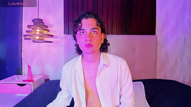 Fran Smiths online show from February 25, 8:32 pm