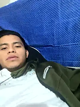 Dani18cogedor online show from January 15, 5:15 pm