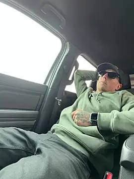 brngitdwn online show from April 16, 6:52 pm