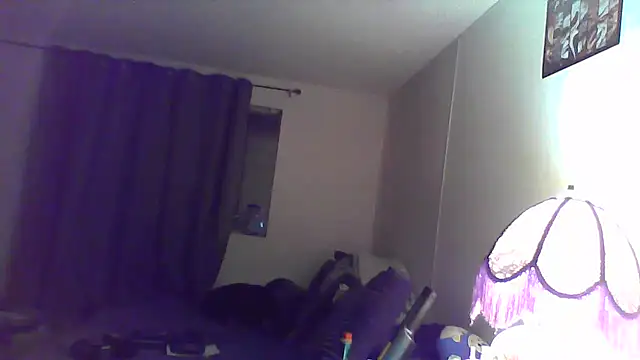 HungandHynotic online show from March 4, 4:30 am