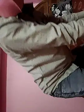 Cutiepie91 online show from January 17, 6:27 am