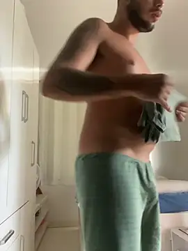 peuba12 online show from March 31, 12:18 pm