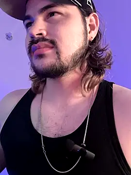 Derek Vow online show from February 17, 4:11 am