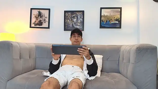 PRETTY COCK1 online show from February 15, 7:51 am