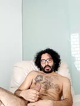 Batou1683 online show from February 10, 9:47 am