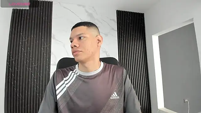 milo cruz  online show from February 7, 2:34 pm