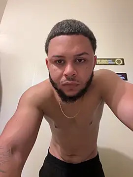 Tu PaPi Favorito online show from February 18, 10:35 am