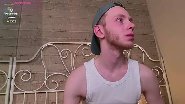 ZidNevil online show from February 24, 8:31 pm