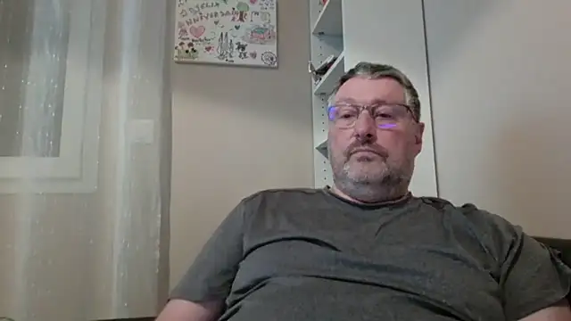 doudou310 online show from March 1, 4:56 am