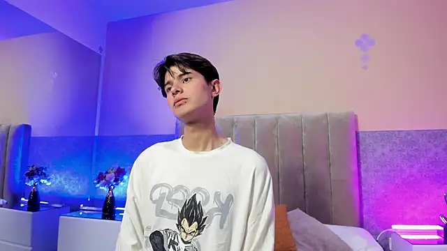 Derek Sinn online show from March 24, 6:24 pm