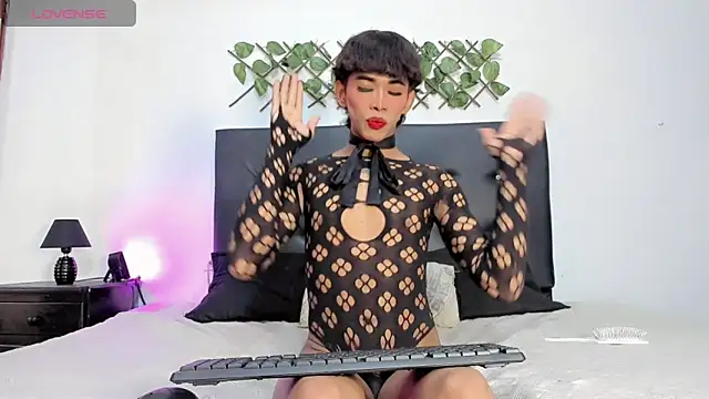 JERO TEASE S7S online show from March 17, 9:06 pm