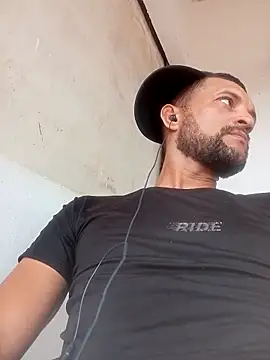 Hot Veteran 1 online show from February 8, 8:13 pm