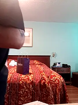 bigbooietx online show from March 20, 10:02 pm