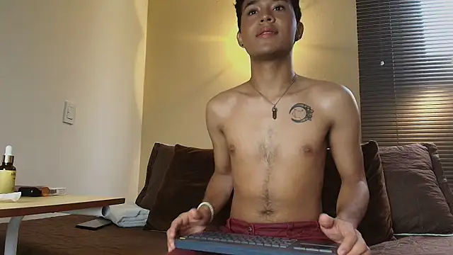 Damon Salvarote S online show from February 10, 8:13 pm