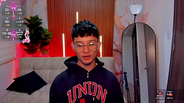 Patrick Howland  online show from March 4, 3:46 am