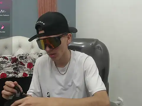 Asher costa online show from March 14, 10:50 pm