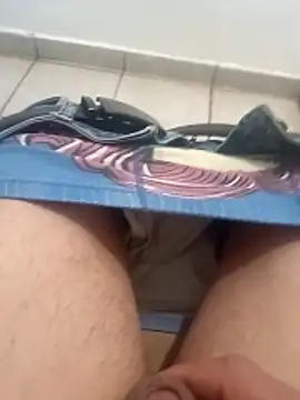 Jthghztrz online show from April 25, 4:15 pm