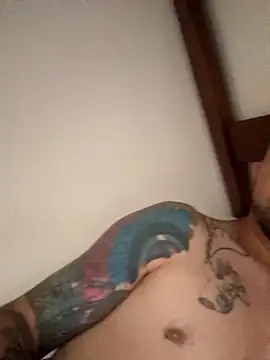 Branquinho-k online show from March 17, 2:37 am