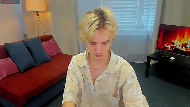 JameMiller online show from February 26, 7:32 am