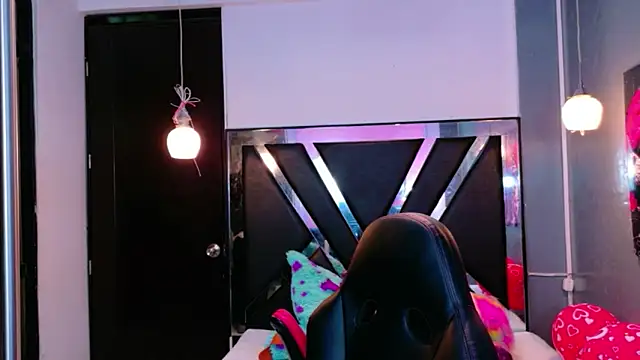 Liam Green1 online show from February 14, 12:00 pm