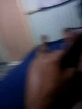 BigdickIsaac0987 online show from February 11, 1:43 am