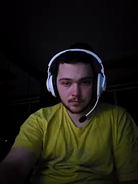 der typ mit dessous online show from February 10, 7:40 pm