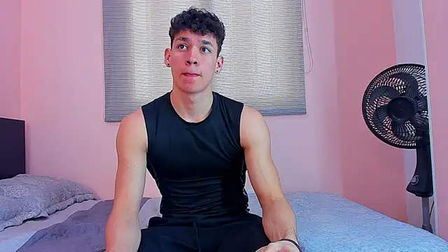 Muscle  Myke online show from February 20, 12:40 pm