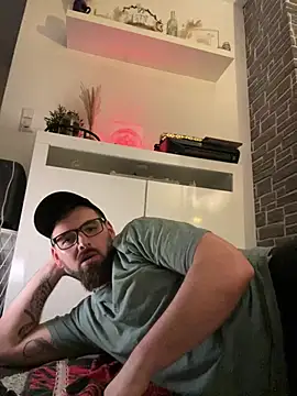 xxxsharkexxx online show from March 8, 8:24 pm