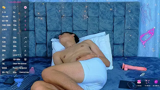 NicolasTorrez online show from April 15, 8:58 am