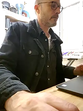 Miromor online show from February 22, 9:27 pm