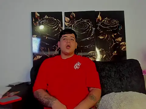 winy hot online show from March 3, 12:01 pm