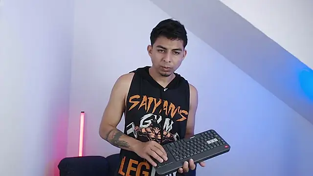 polloCol4U online show from April 15, 4:12 am