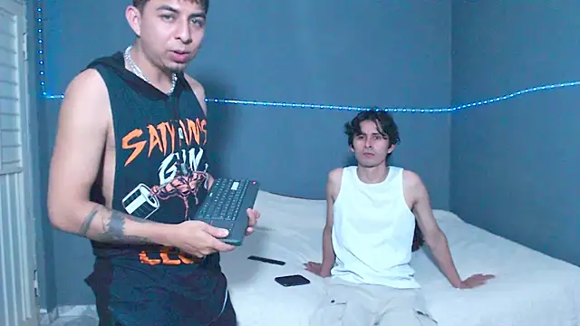 polloCol4U online show from March 2, 3:28 am