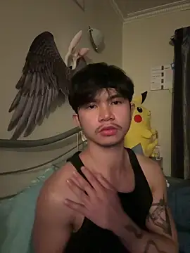 knownasreign online show from February 15, 8:13 am