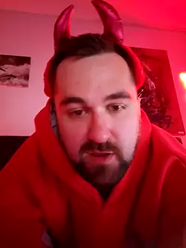 LargeLith online show from February 25, 1:06 am