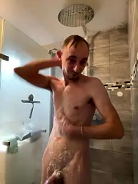 Crevette311 online show from January 13, 4:33 pm