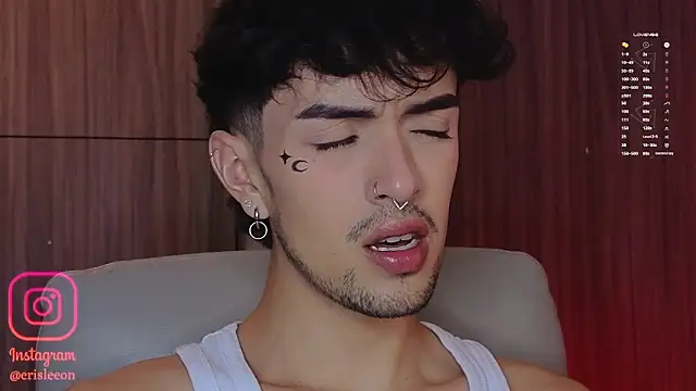 sr sprinkles online show from March 4, 1:01 am