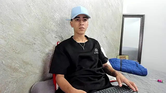 Mick-lollipop online show from February 28, 7:46 pm