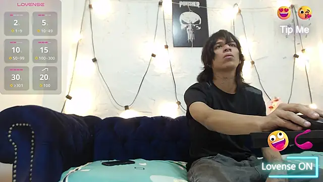 Freddiebravo online show from February 28, 11:20 am