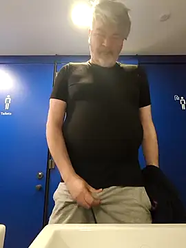 eruzam59000 online show from March 7, 11:24 pm