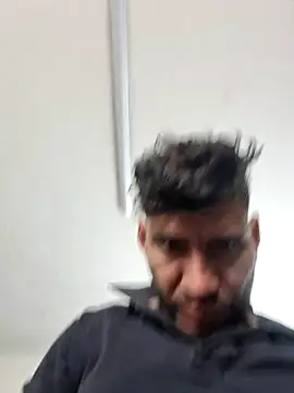 boyp3netrat0r online show from April 12, 6:42 pm