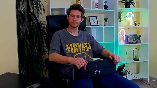 Eddie Baker online show from April 29, 2:38 am