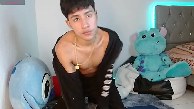 Sebas fire4 online show from April 17, 9:50 pm