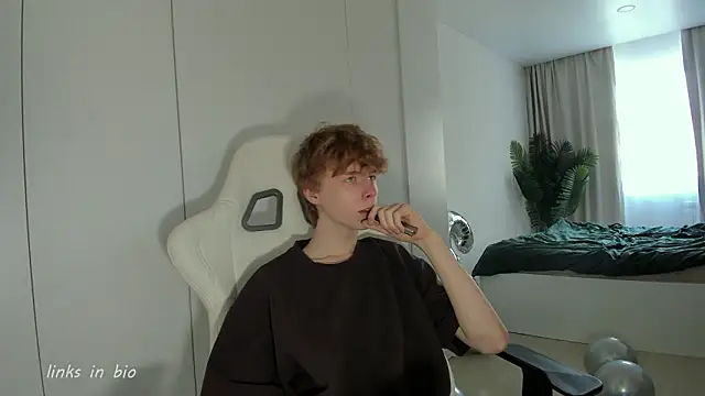 Wawesuc online show from March 17, 9:34 am