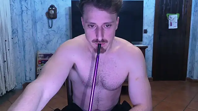 zeusoctavian1 online show from April 7, 2:33 am