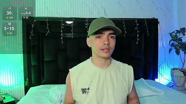 NicoKinggs  online show from March 16, 12:31 pm