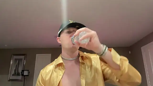 Naughty Ken Barbie-69 online show from March 29, 12:49 pm