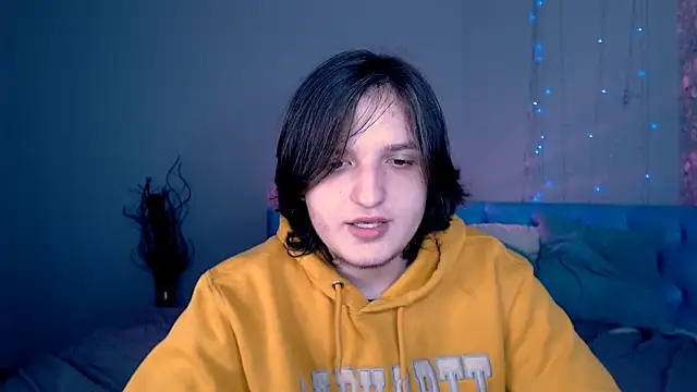 delalex online show from April 6, 4:46 am