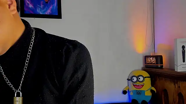 Lee Colee online show from March 29, 1:50 am