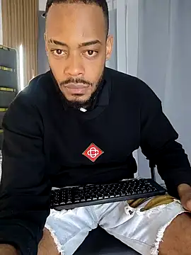 Oliver bigblack cock online show from March 30, 6:09 pm